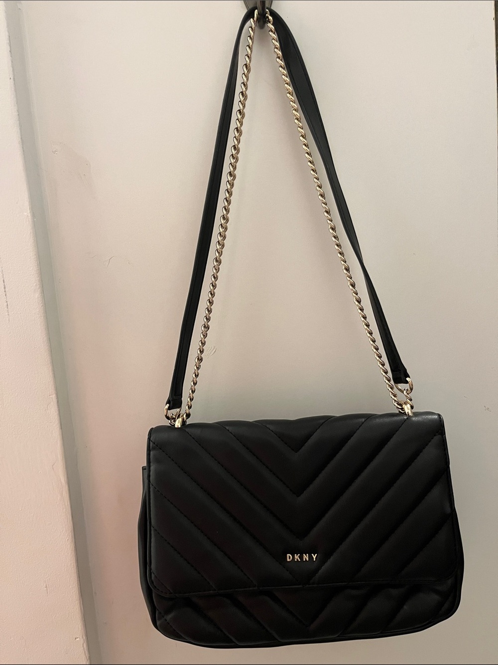 DKNY VERONICA LARGE Black Quilted Flap Shoulder Bag with Gold Chain Accent